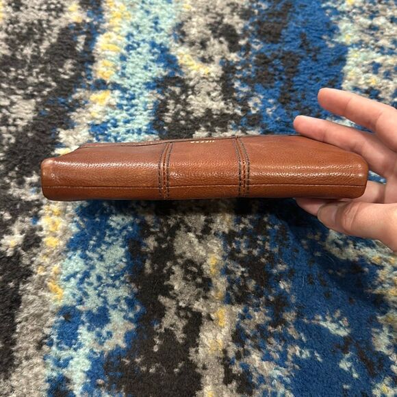 Fossil Brown Leather Wallet - Picture 3 of 11